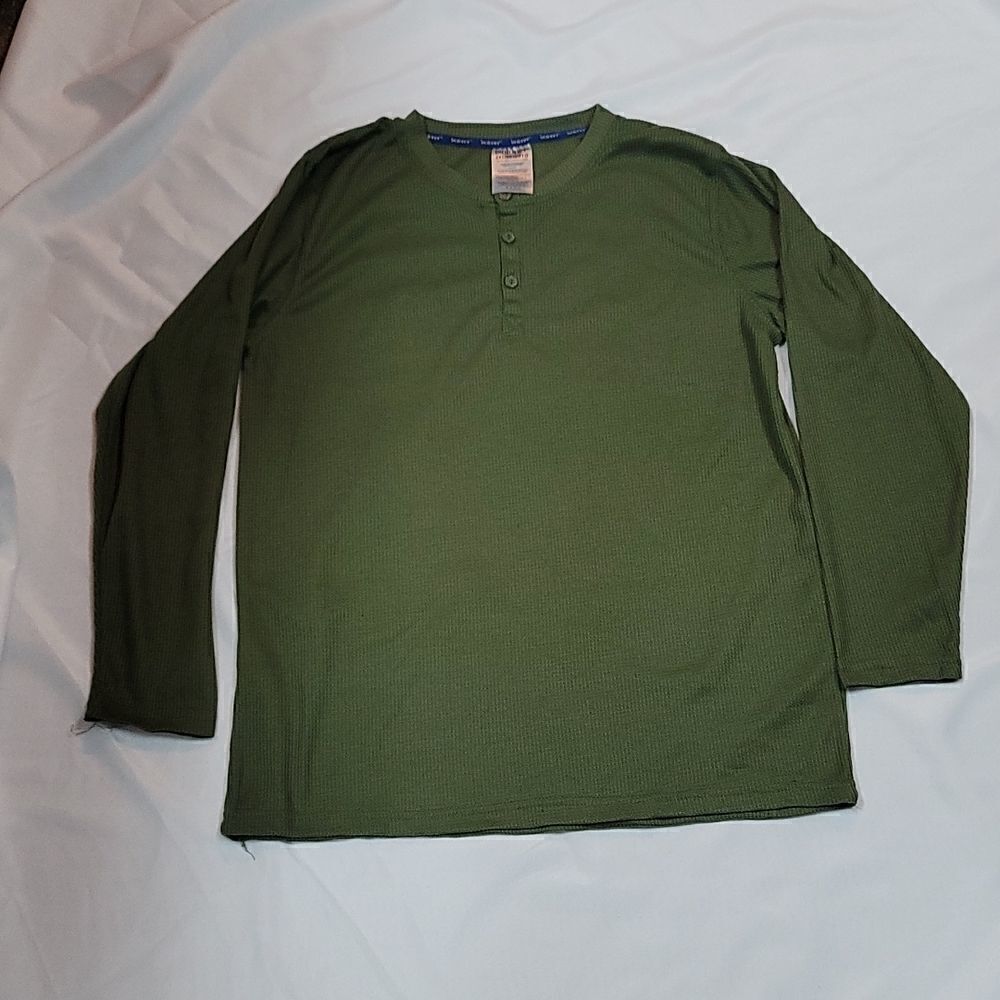 Isotoner Ribbed Shirt   